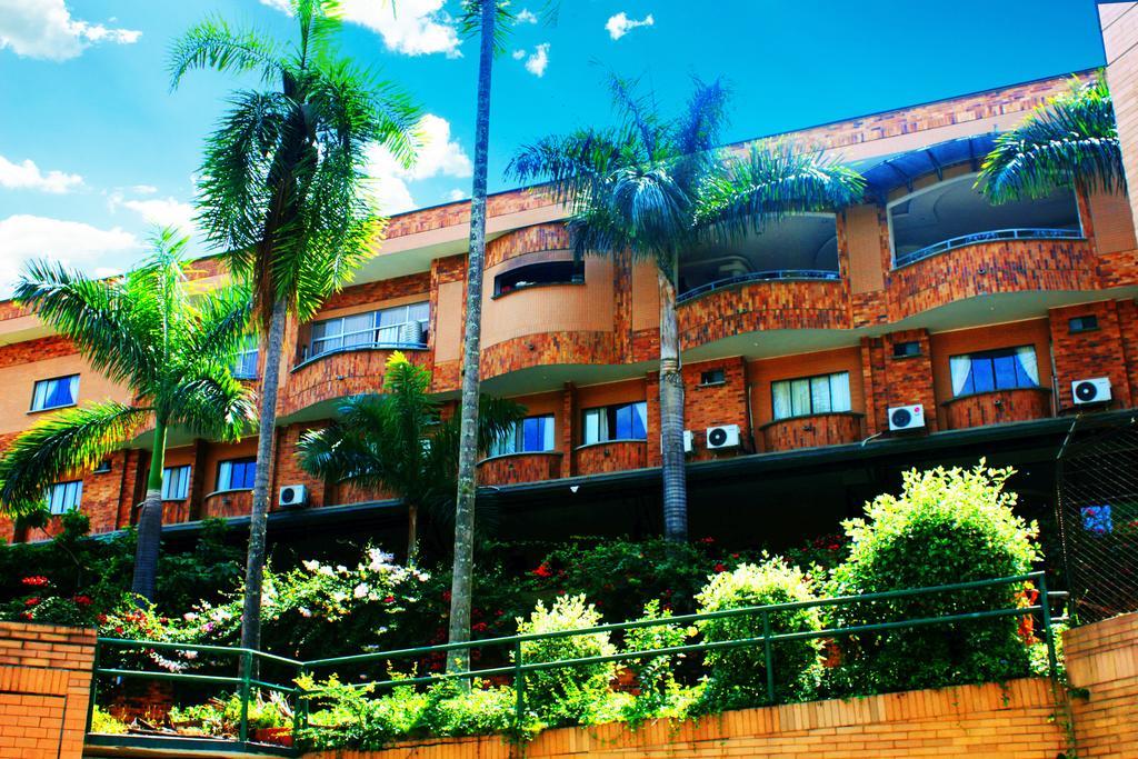 Hotel Palmera Real Bucaramanga Extérieur photo